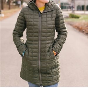 The Northface Thermoball Parka